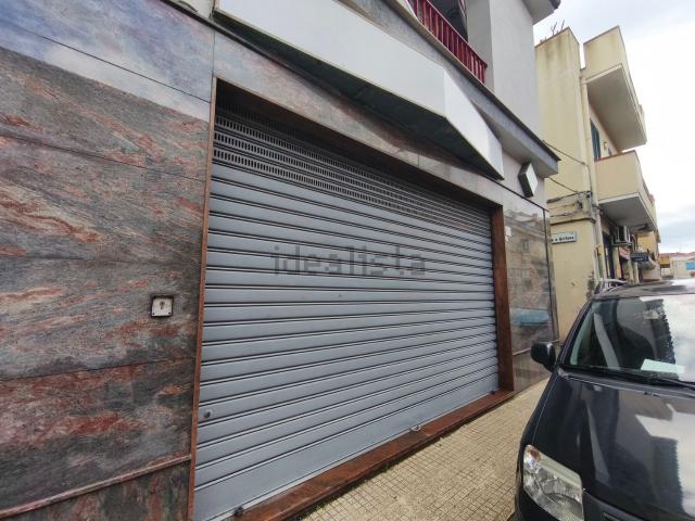 Locale in vendita di 110 m² in Via Nazionale, 278