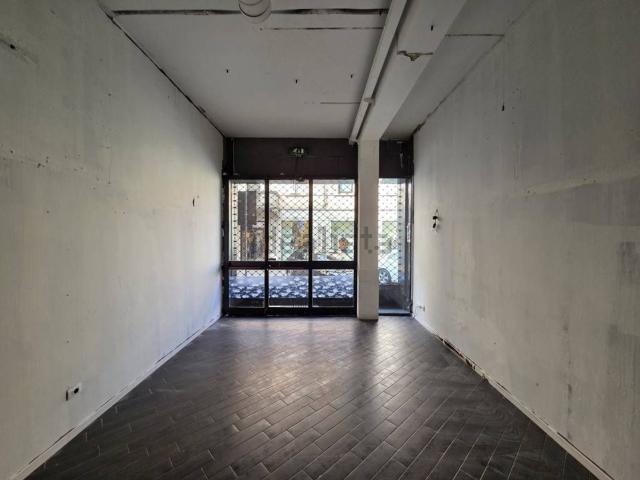 Locale in vendita di 110 m² in Via Sant&apos Antonio