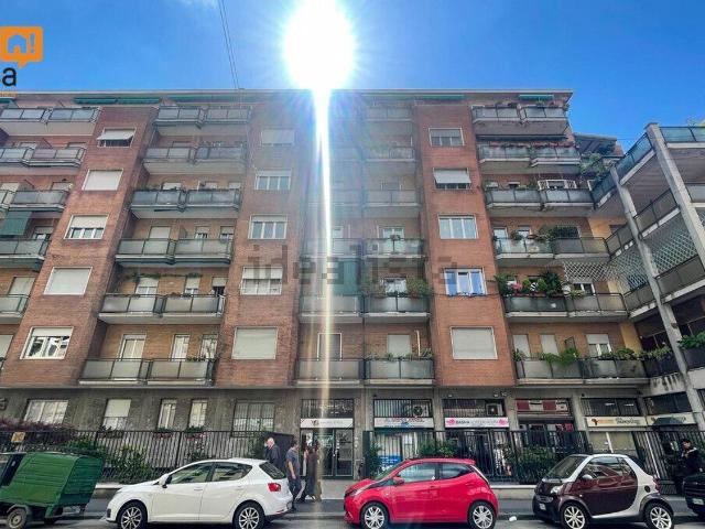 Locale in vendita di 110 m² in Via Padova, 140
