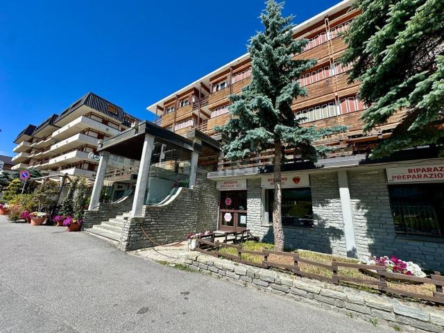 Locale in vendita di 110 m² in Via Pinerolo, 23