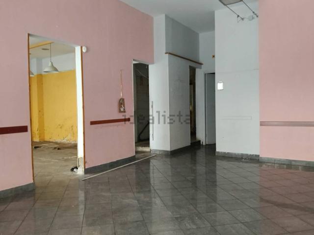 Locale in vendita di 110 m² in Piazza Grande, 1