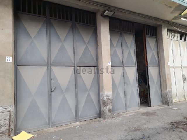 Locale in vendita di 111 m² in Via G. Grasso, 8