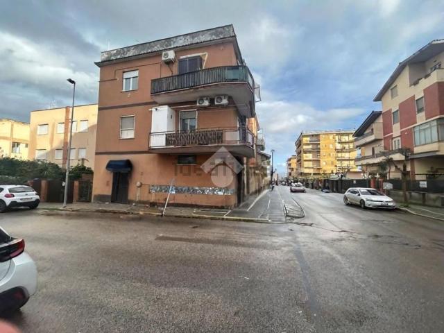 Locale in vendita di 111 m² in Via Guglielmo Marconi, 111