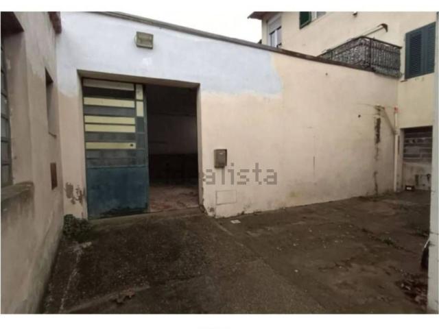 Locale in vendita di 112 m² in Via della Seta, 17