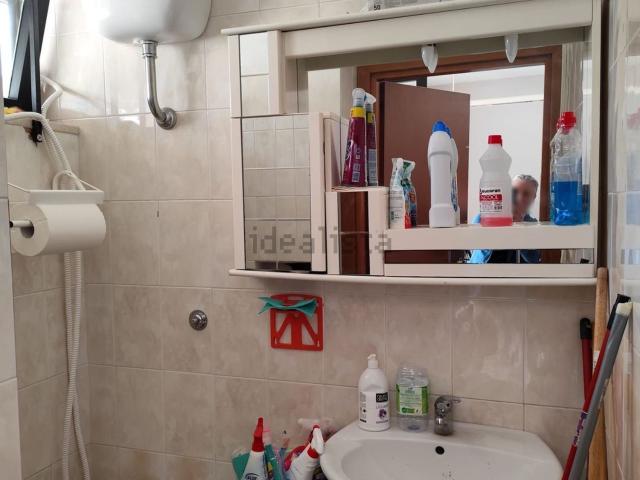 Locale in vendita di 112 m² in Via Sandro Pertini, 3