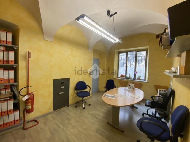 Locale in vendita di 113 m² in Via Guglielmo Marconi, 5