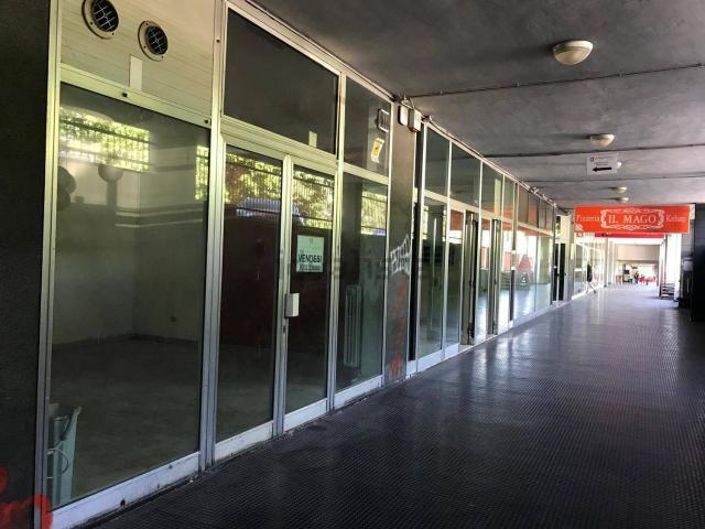 Locale in vendita di 113 m² in Via Daniele Manin, 30