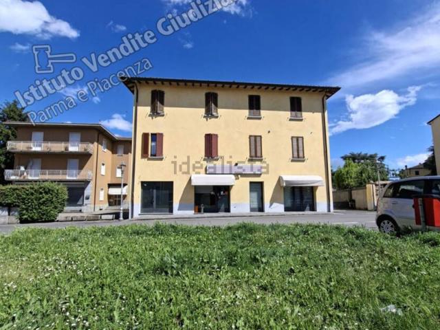 Locale in vendita di 114 m² in Via Vittorio Emanuele II
