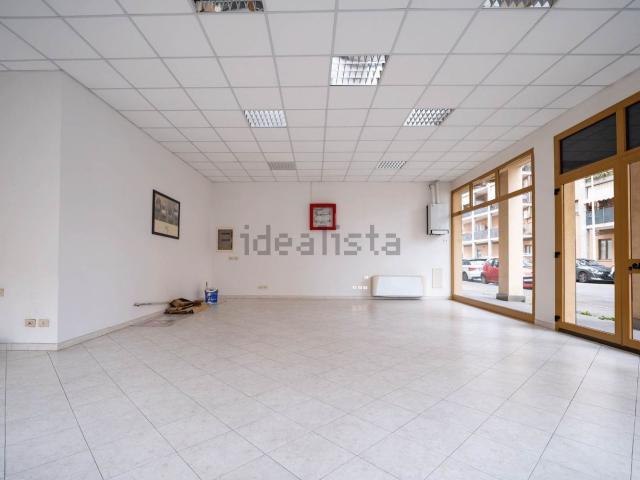 Locale in vendita di 115 m²
