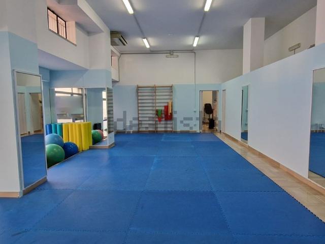 Locale in vendita di 115 m² in Via Dalmazia