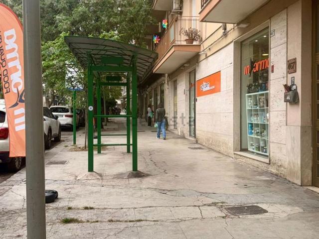 Locale in vendita di 115 m² in Corso Calatafimi, 467