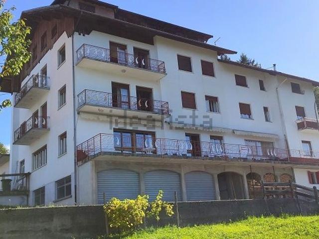 Locale in vendita di 1160 m²