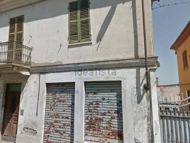 Locale in vendita di 116 m² in Via Ottavio Riccadonna, 3