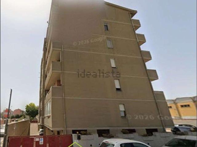 Locale in vendita di 116 m² in Via Monsignor V. Angioni, 52