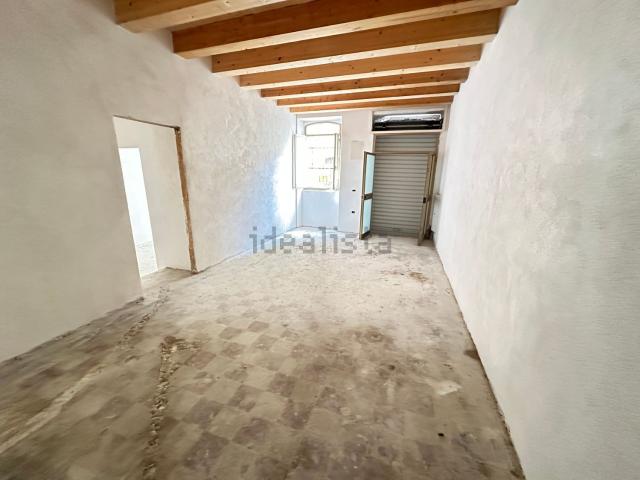 Locale in vendita di 116 m² in Via Malta, 3
