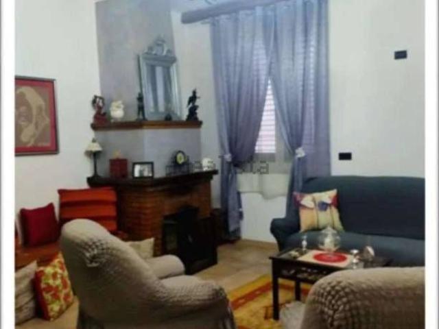 Locale in vendita di 119 m² in Via Padolisi, 30