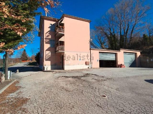 Locale in vendita di 119 m² in Località Serralta, 23