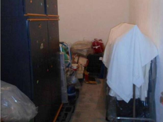 Locale in vendita di 11 m² in Strada Panoramica dello Stretto