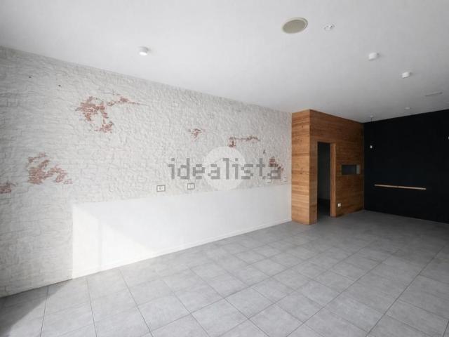 Locale in vendita di 120 m²