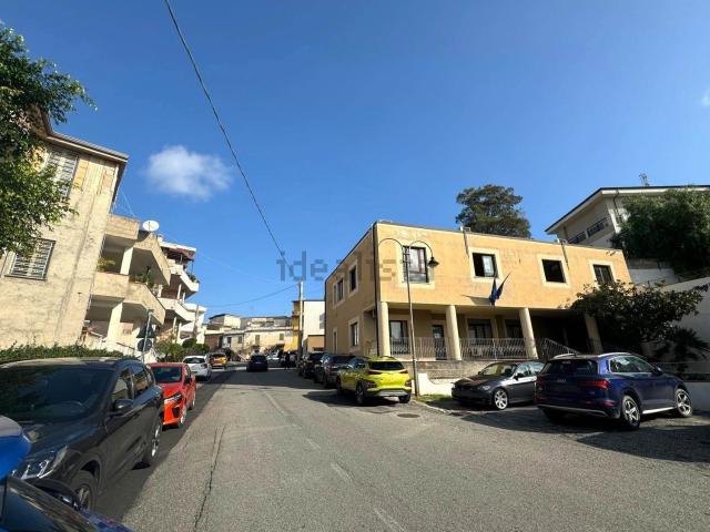 Locale in vendita di 120 m²