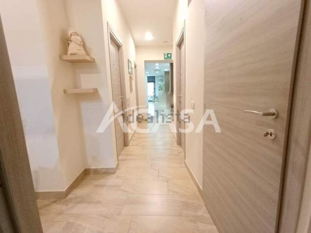 Locale in vendita di 120 m²