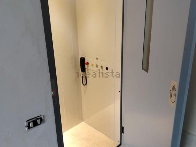 Locale in vendita di 120 m²