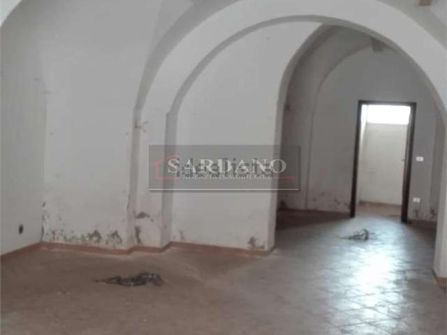 Locale in vendita di 120 m² in Via Carmine