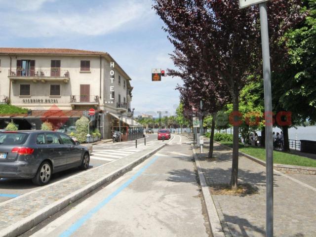 Locale in vendita di 120 m² in Via Giacomo Matteotti