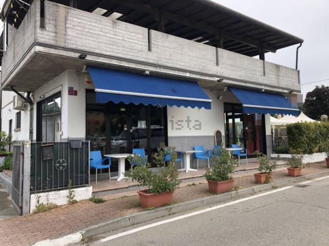 Locale in vendita di 120 m² in Via Giordano Cavestro, 41