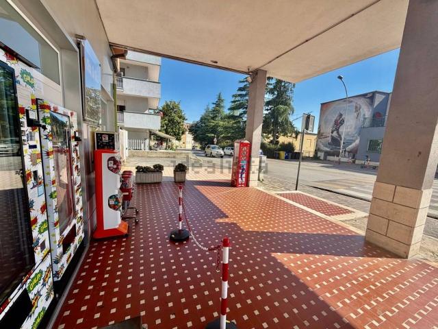 Locale in vendita di 120 m² in Via Madonna dell&apos Asilo, 130