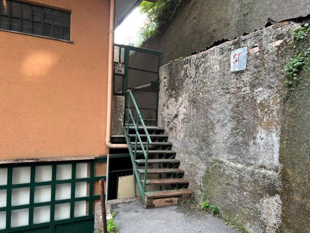Locale in vendita di 120 m² in Via Manfredo Fanti, 76