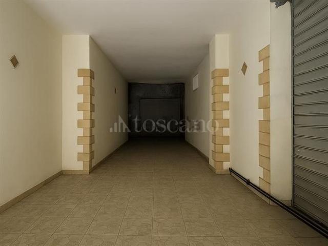 Locale in vendita di 120 m² in Via Mario Rapisardi