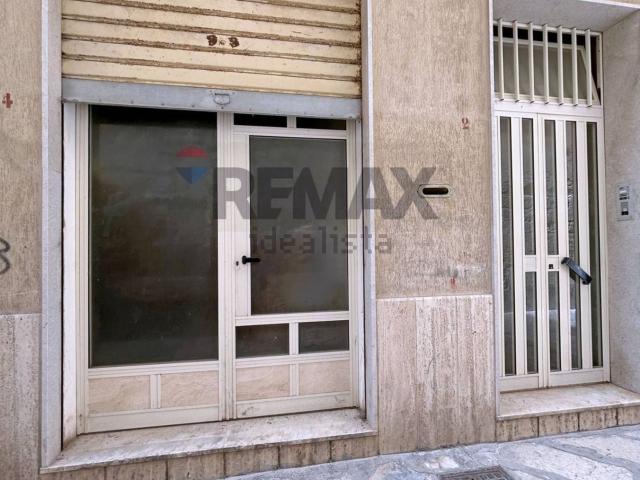 Locale in vendita di 120 m² in Via Mercè, 26