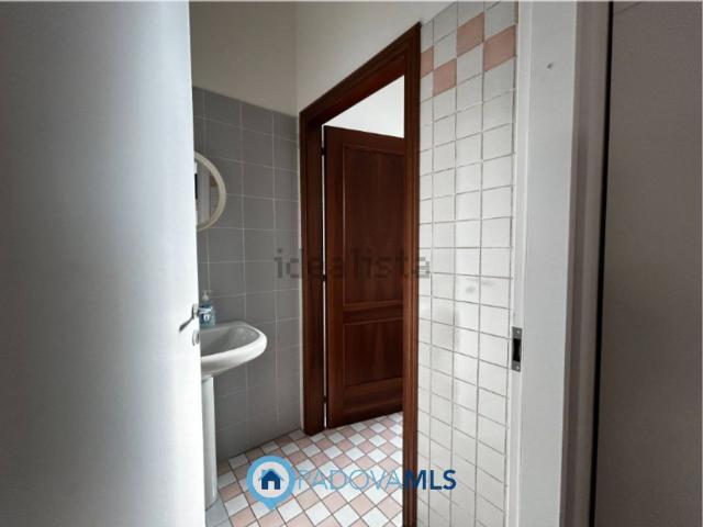 Locale in vendita di 120 m² in Via San Marco, 141