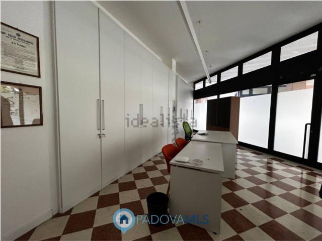 Locale in vendita di 125 m² in Via San Marco, 288