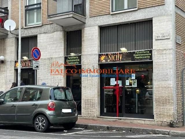 Locale in vendita di 120 m² in Viale Fratelli Cervi