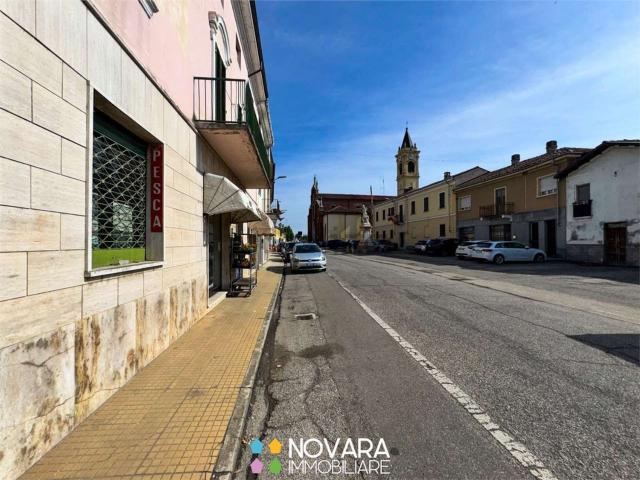 Locale in vendita di 120 m² in Strada Provinciale ex Strada Statale 596 dei Cairoli, 2