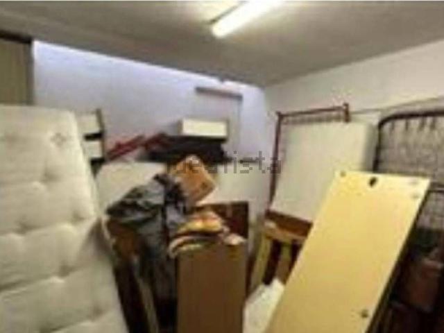 Locale in vendita di 121 m² in Frazione Del, 4