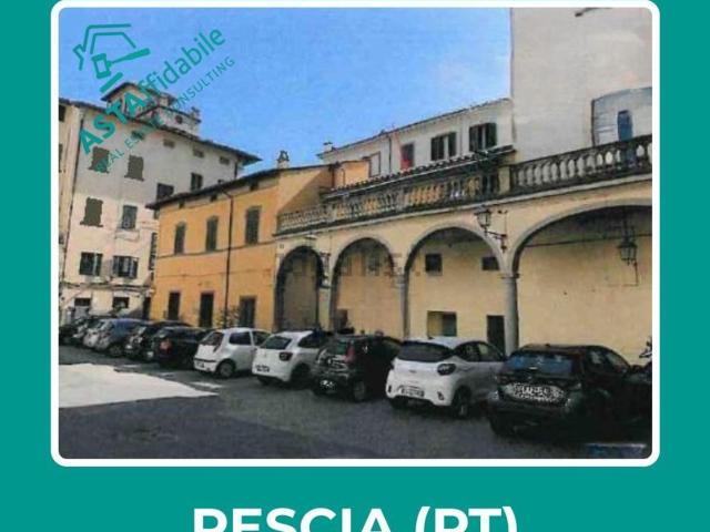 Locale in vendita di 122 m² in Piazza del Grano, 5