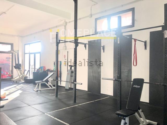 Locale in vendita di 123 m² in Via Umberto Maddalena