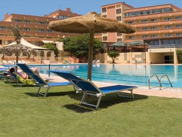 Locale in vendita di 12450 m² in Via S&apos Oru e Mari