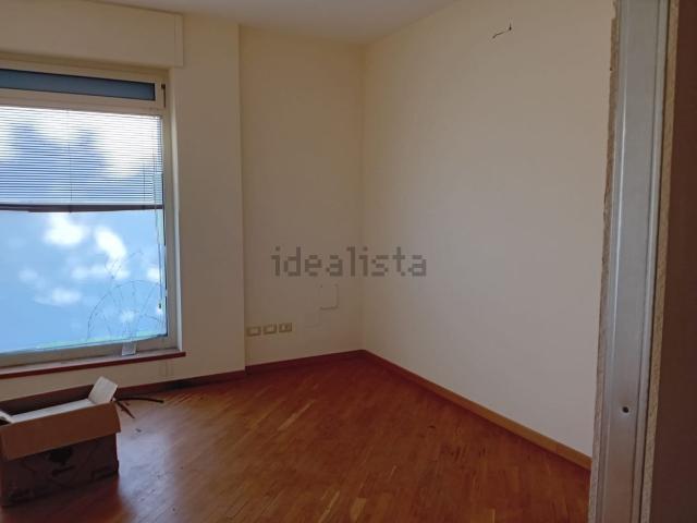 Locale in vendita di 125 m² in Via Conversano