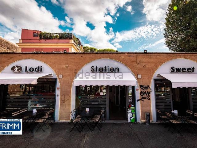 Locale in vendita di 125 m² in Piazza Lodi, 1