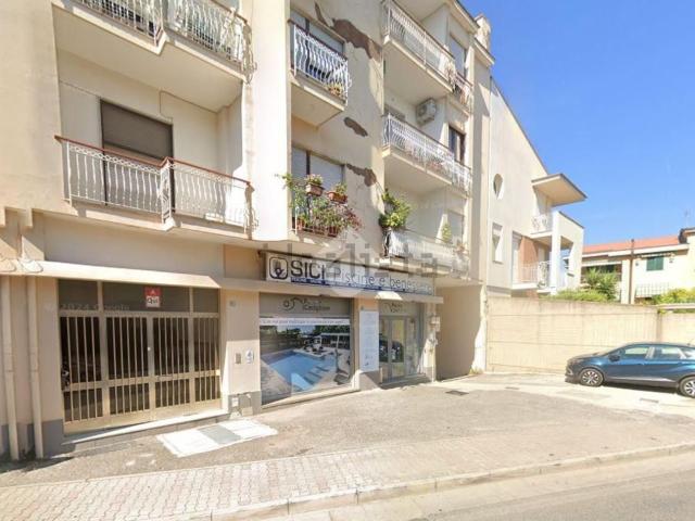 Locale in vendita di 126 m² in Via Appia Antica, 53