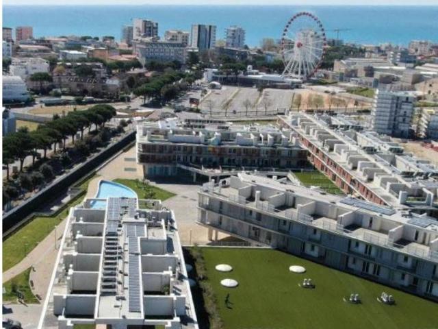 Locale in vendita di 126 m² in Piazza Fabrizio De Andrè