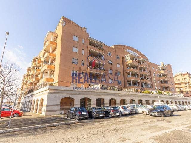 Locale in vendita di 127 m² in Via Antonio Pagliaro, 28