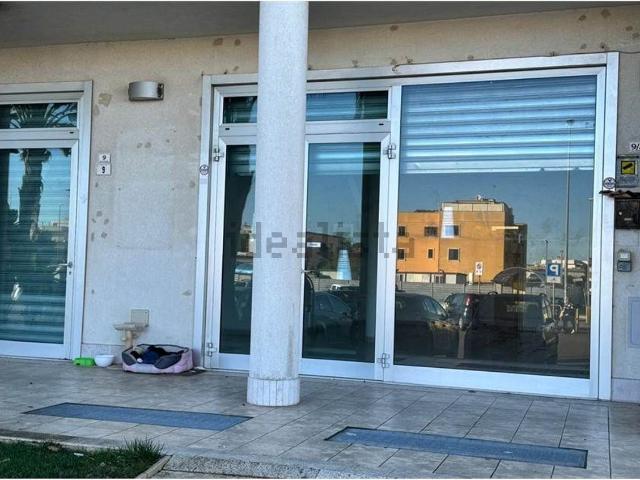 Locale in vendita di 127 m² in Via Ada Cudazzo, 25