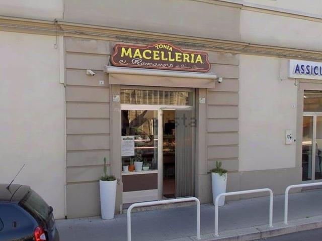 Locale in vendita di 127 m² in Piazza Giuseppe di Vagno