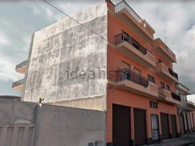 Locale in vendita di 129 m² in Via della Regione