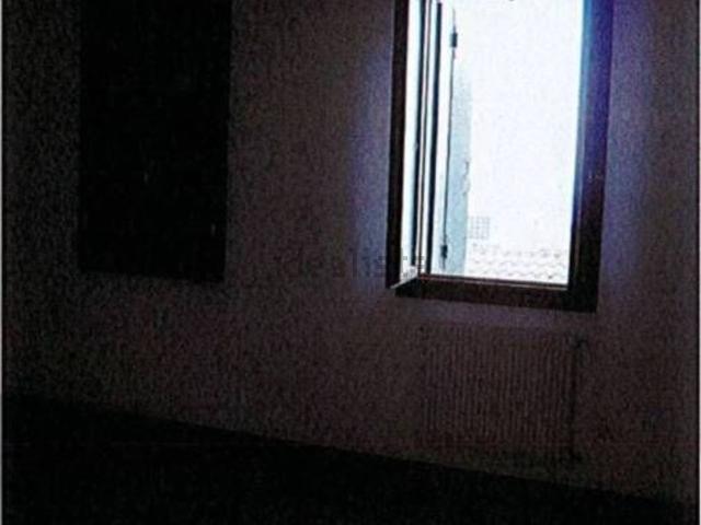 Locale in vendita di 12 m² in Piazza Martiri della Libertà, 3